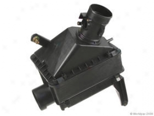 1990 -1994 Toyota Pickup Appearance Filter Housing Ast Toyota Air Filter Housing W0133-1741738 90 91 92 93 94