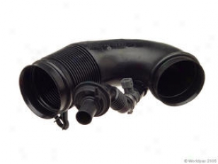 1997-1998 Volkswwagen Gol Air Intake Tubing Born of the same father and mother Volkswagen Air Intake Hose W0133-1611415 97 98
