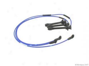 1997-2000 Toyota 4runer Ignition Wire Set Ngk Toyota Ignition Wire Set W0133-1742072 97 98 99 00