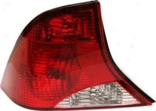 2003-2004 Ford Focus Tail Light Replacement Ford Tail Light F730152 03 04