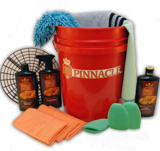Pinnacle Wash Bucket Gift Pack