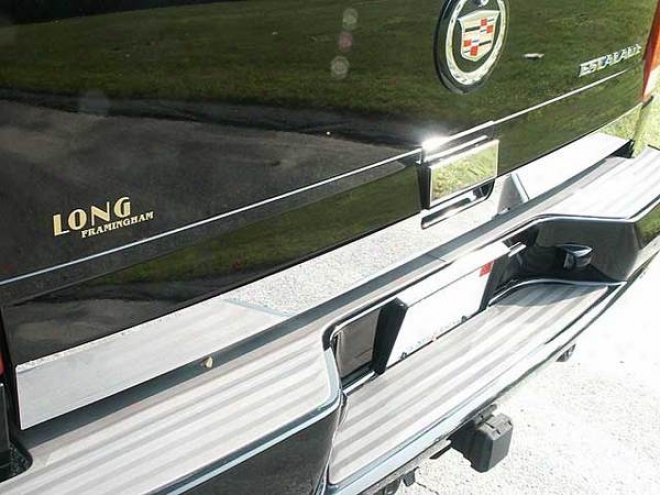 02-06 Cadillac Escalade Quality Rear Deck Trim Rt42255